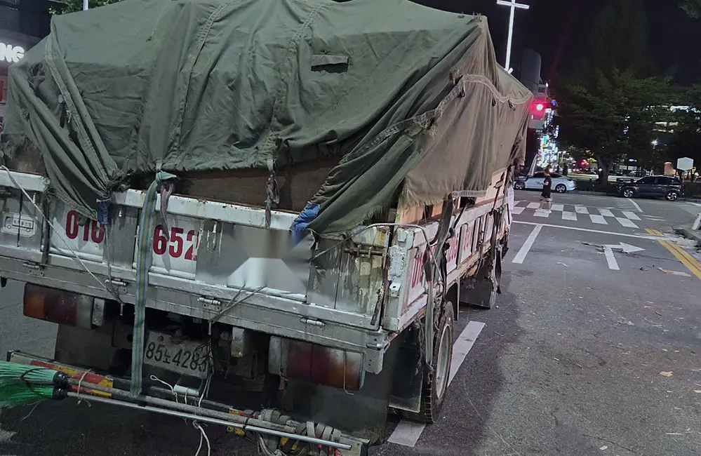 파주 주택 혼합폐기물 진행 모습 2